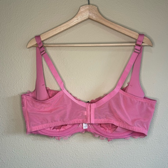 Cacique size 46DDD pink lace unlined bra with black detail on front - Picture 2 of 6
